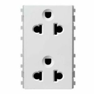 84426LUES2_WE_G19 - Hạt Ổ Cắm Đôi 3 Chấu 16AX Size L Màu Trắng