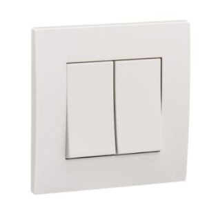 KB32_WE_G19 - Bộ Công Tắc Đôi 2 Chiều 16AX Size 86x86mm Màu Trắng