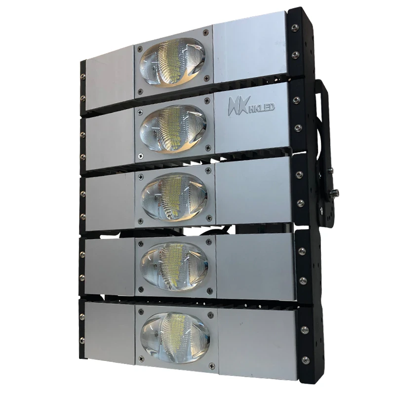 Đèn pha bãi đỗ xe 250W HKLED nhá máy sản xuất đèn LED uy tín – P03