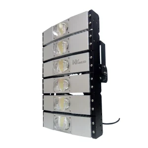 Đèn pha sân cầu lông 300W Đáp ứng yêu cầu dự án – P03